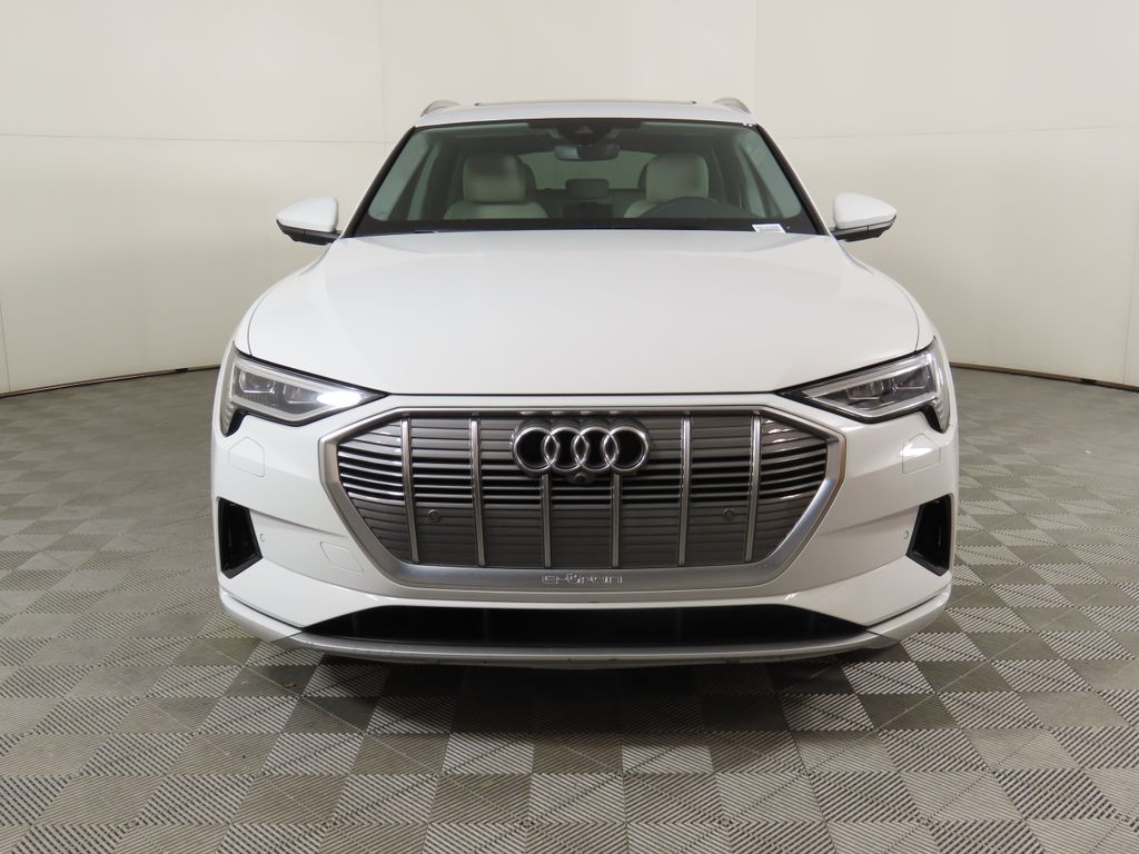 Used 2022 Audi e-tron Premium Plus with VIN WA1LAAGE2NB021939 for sale in Chandler, AZ