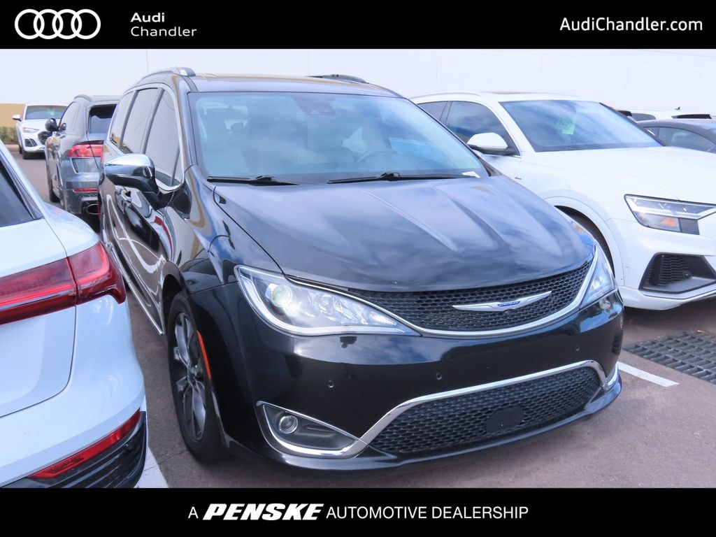Used 2020 Chrysler Pacifica Limited Van Passenger Van