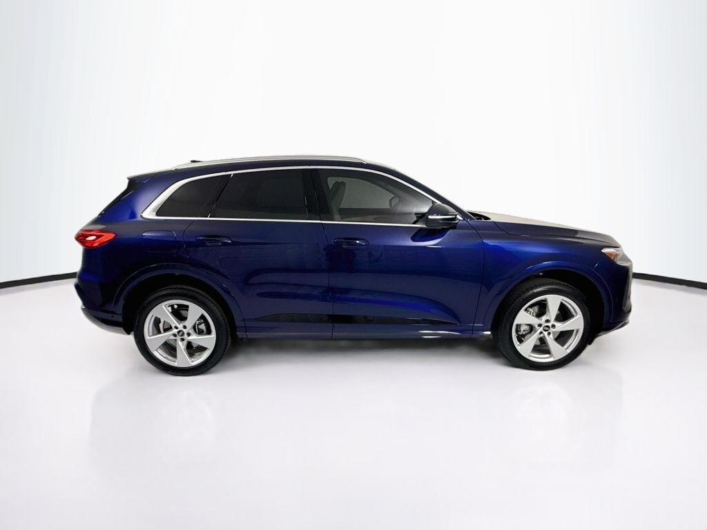 New 2026 Audi Q5 Premium Plus SUV