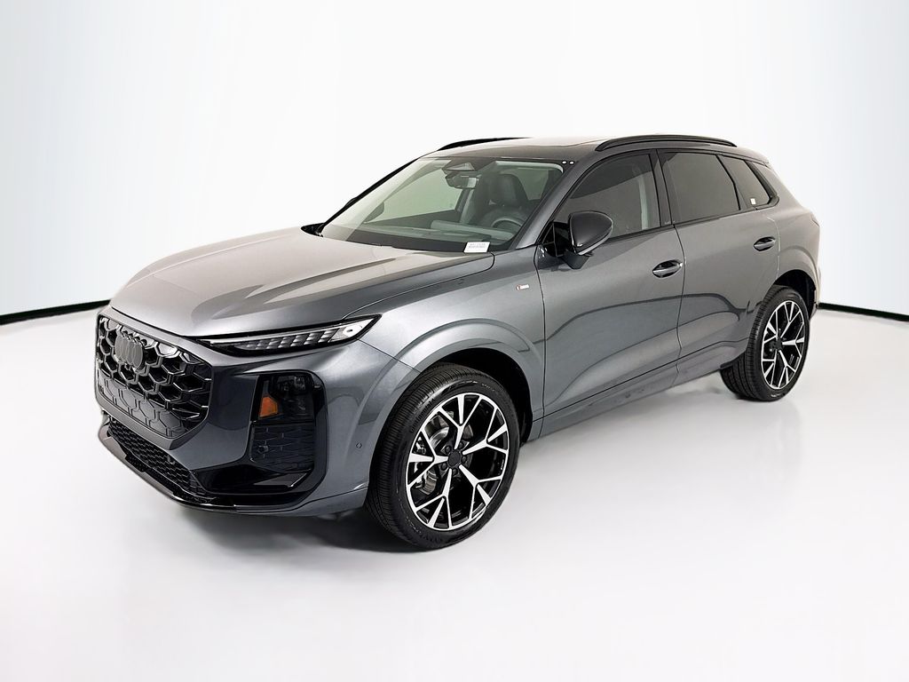 2026 Audi Q3 S line quattro's photo