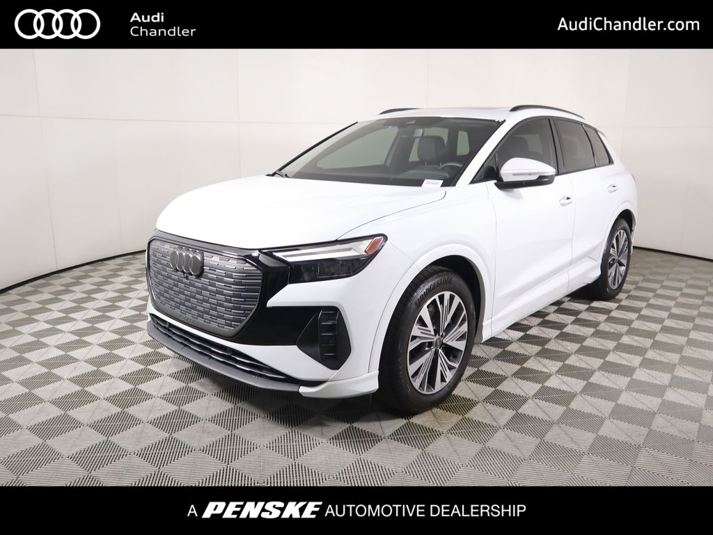 2025 Audi Q4 e-tron Premium's photo
