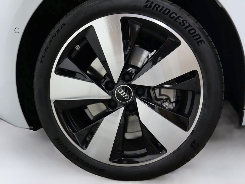 2025 Audi New A5 Premium Plus - Photo 30