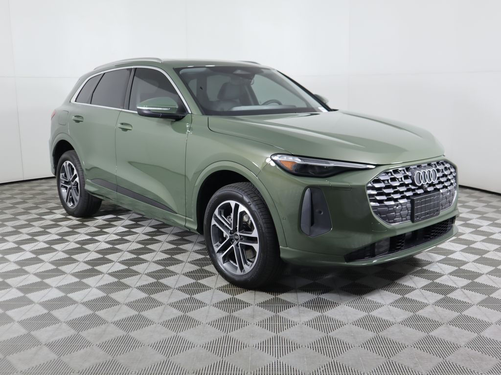 2025 Audi Q5 2.0T Premium Plus photo 3