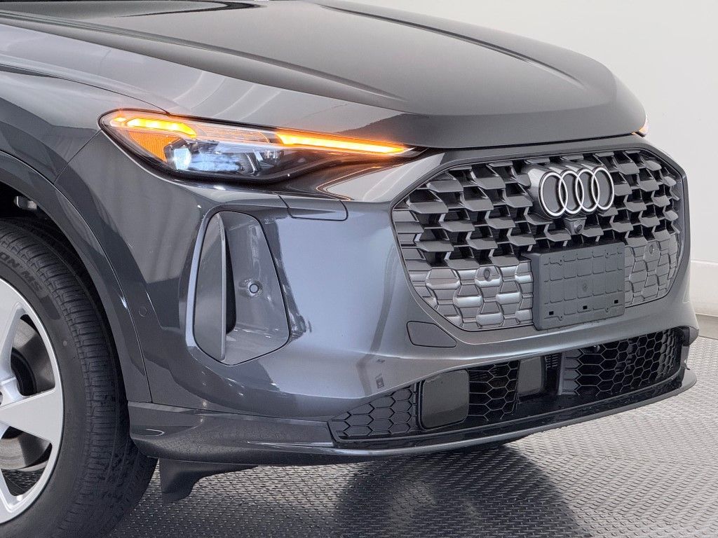 2025 Audi Q5 2.0T Premium photo 2