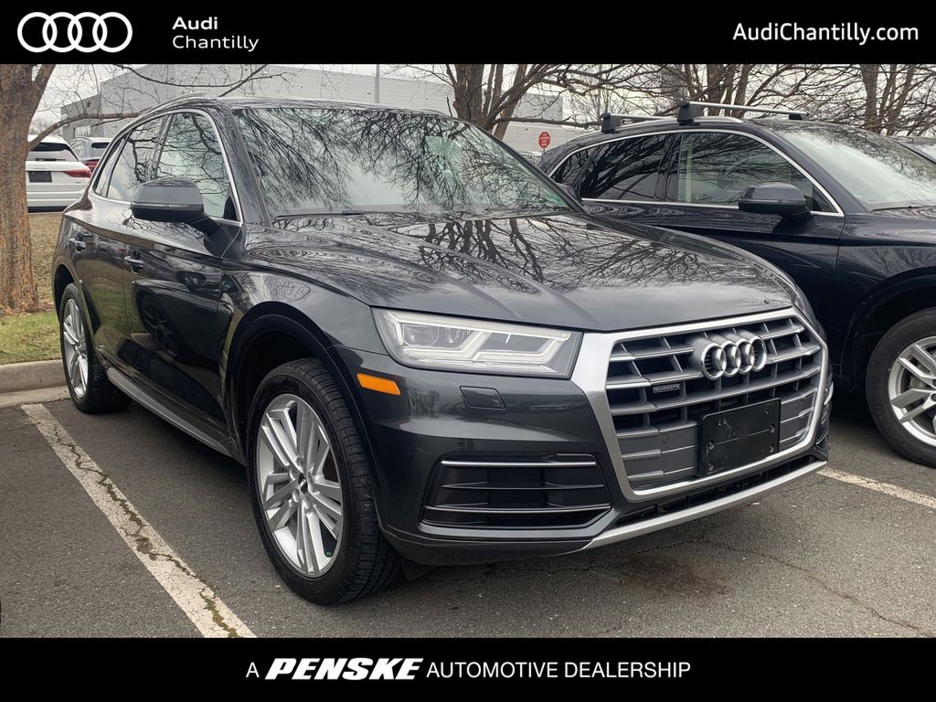 2019 Audi Q5 Premium Plus's photo