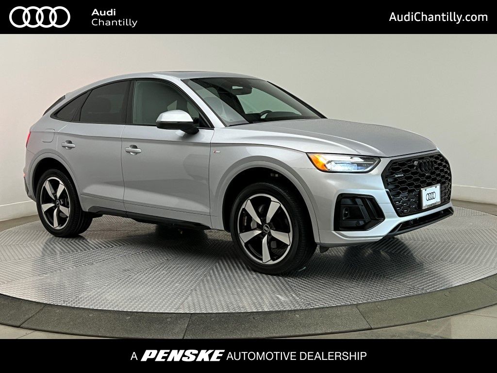 2022 Audi Q5 Sportback Premium Plus's photo