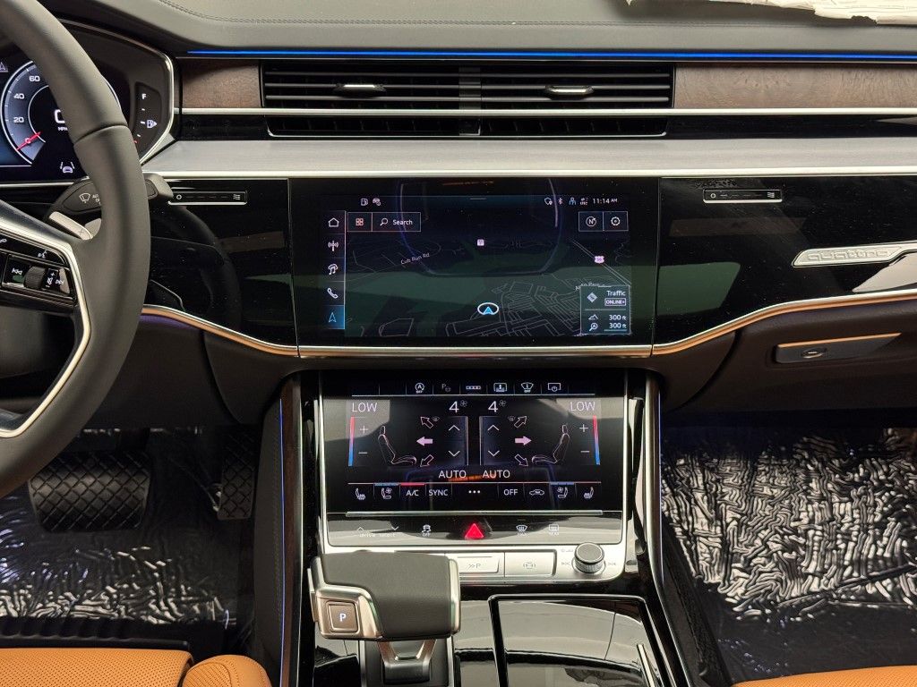 2025 Audi A8 Base - Photo 38