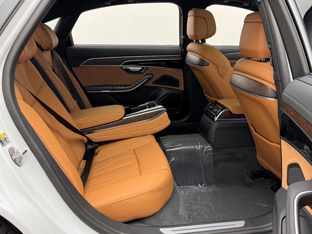 2025 Audi A8 Base - Photo 23