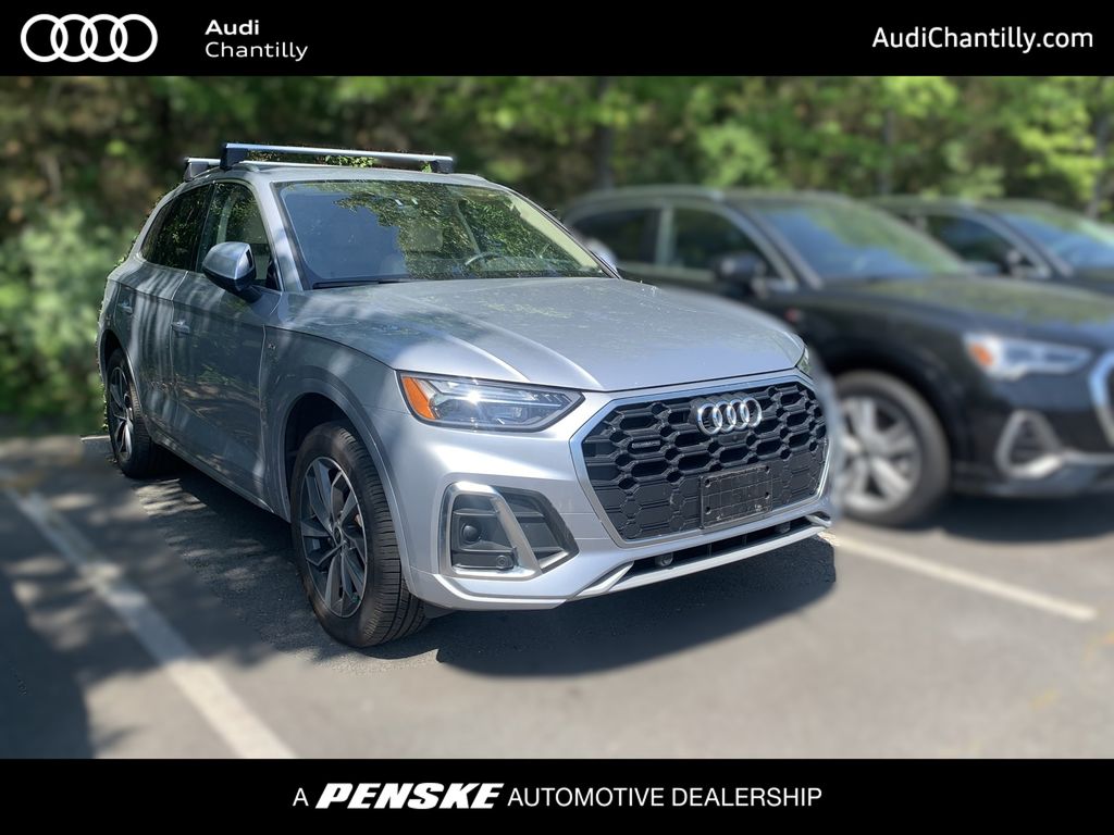 2023 Audi Q5 45 Premium Plus's photo