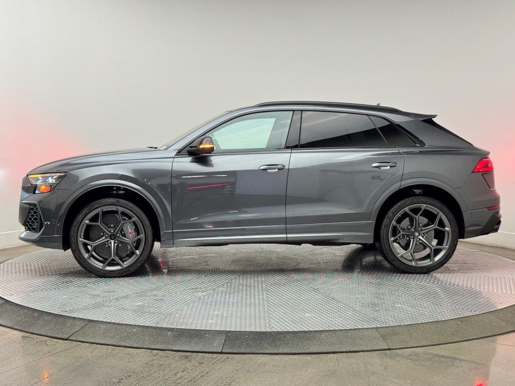 2025 Audi RS Q8 Base - Photo 9