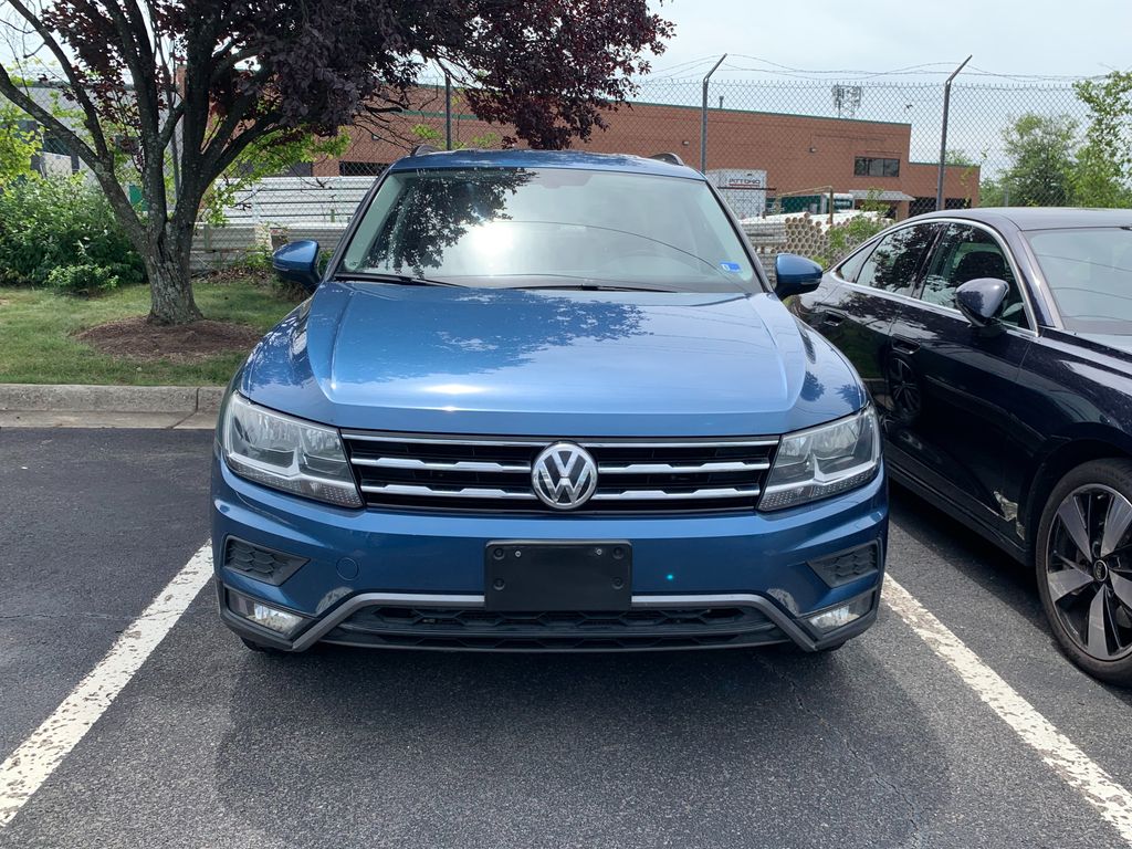 Used 2018 Volkswagen Tiguan SE with VIN 3VV3B7AX3JM035563 for sale in Chantilly, VA