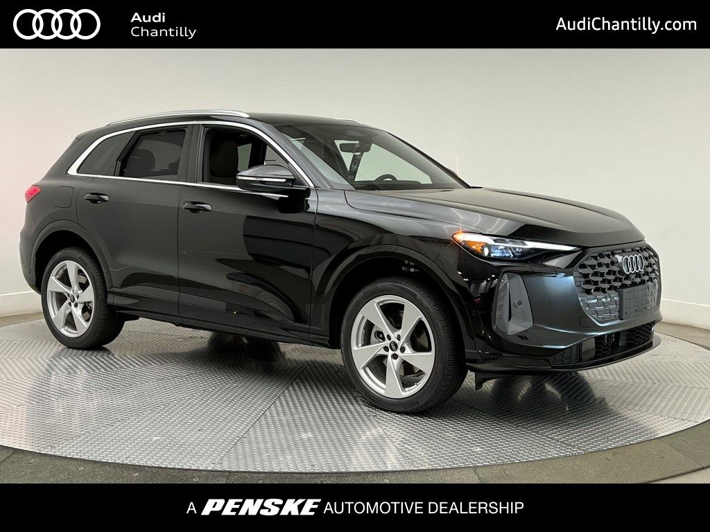 2025 Audi New Q5 Premium Plus's photo