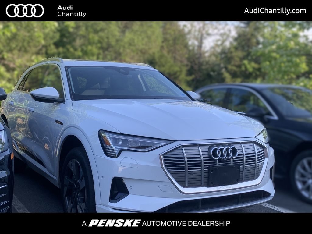 2023 Audi e-tron 95 kWh Premium Plus quattro's photo