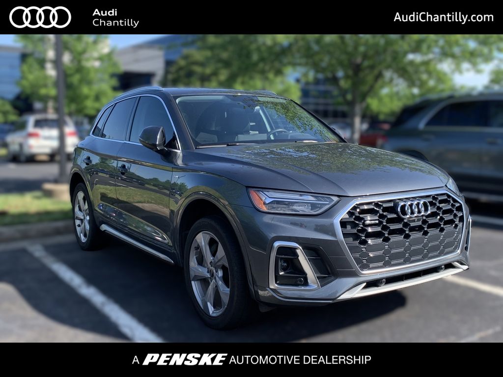 2023 Audi Q5 45 Premium Plus's photo