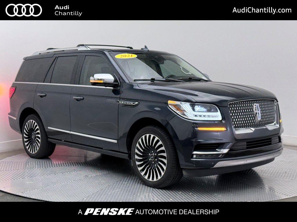 2021 Lincoln Navigator Black Label's photo