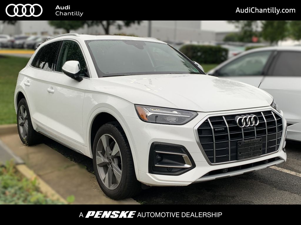 2023 Audi Q5 40 Premium Plus's photo