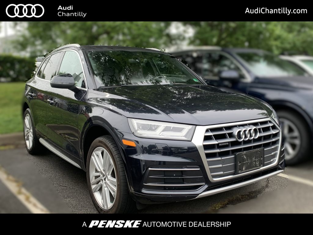 2019 Audi Q5 2.0T quattro S tronic Premium Plus's photo