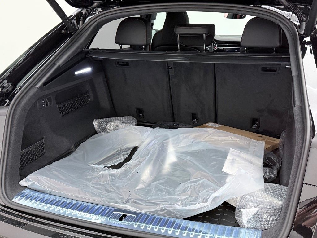 2026 Audi SQ8 Prestige - Photo 24