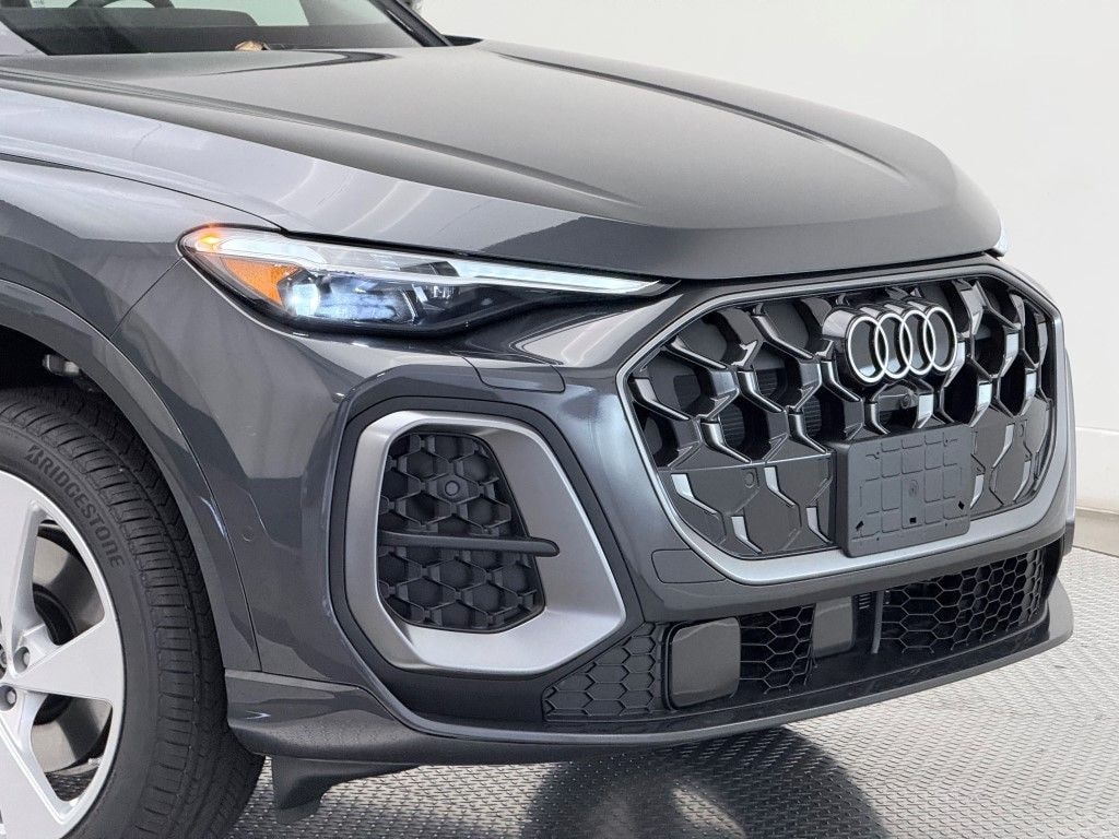 New 2025 Audi Q5 2.0T Premium SUV