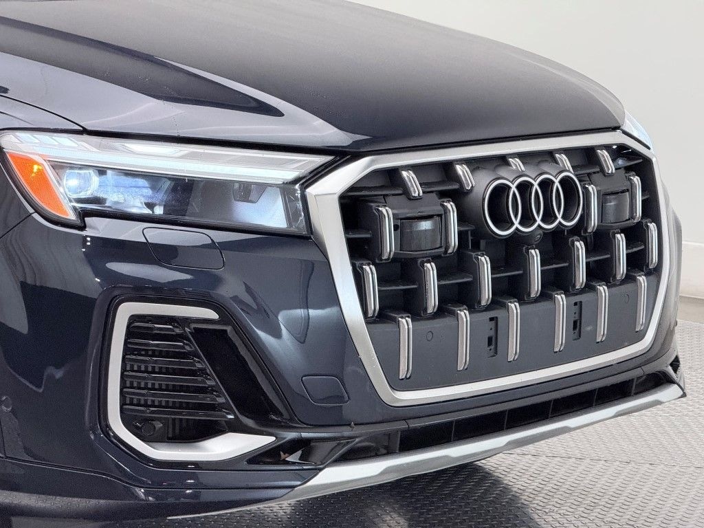 Certified 2025 Audi Q7 55 Premium SUV