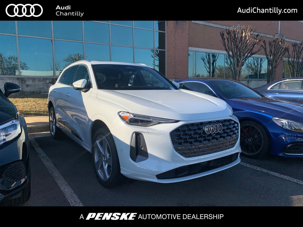 2025 Audi New Q5 Premium Plus's photo