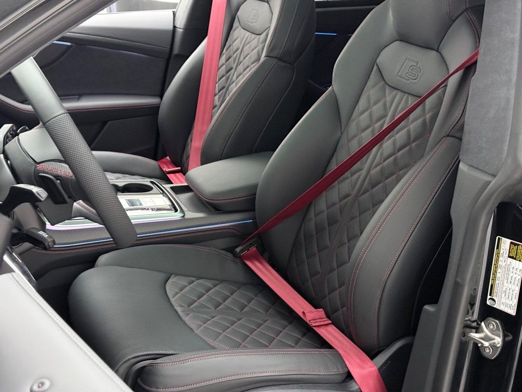 2026 Audi SQ8 Prestige - Photo 30