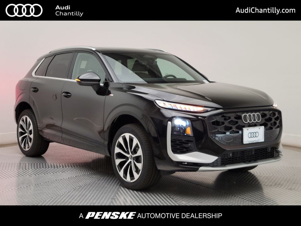 2026 Audi Q3 S line quattro's photo