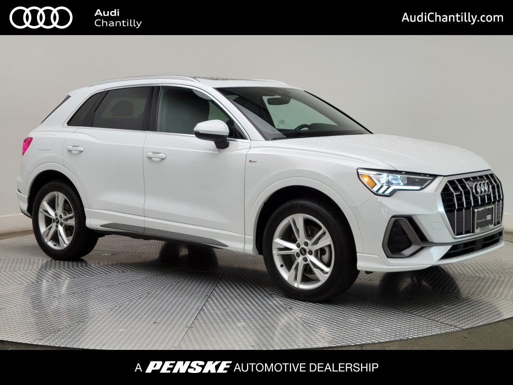 2023 Audi Q3 45 TFSI S Line Premium Plus quattro's photo