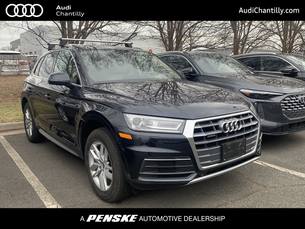 2020 Audi Q5 Premium's photo