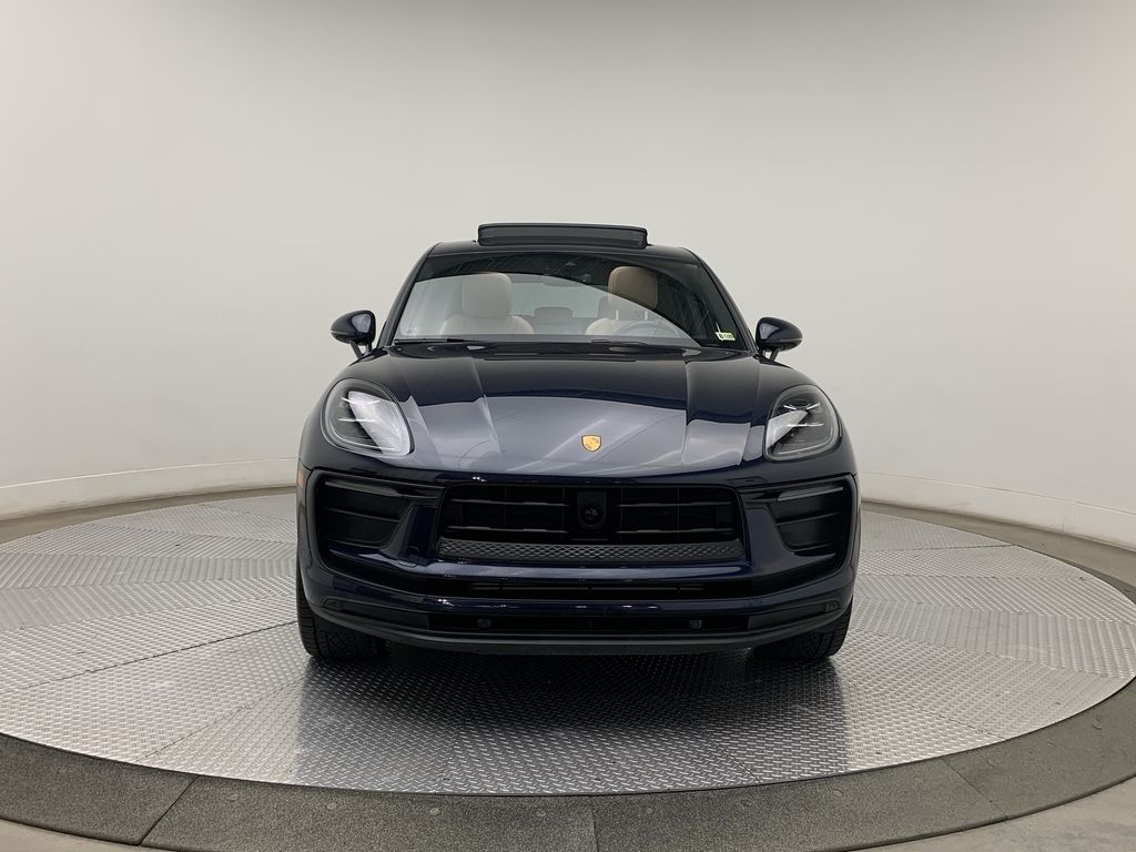 Used 2022 Porsche Macan Base with VIN WP1AA2A57NLB08465 for sale in Chantilly, VA