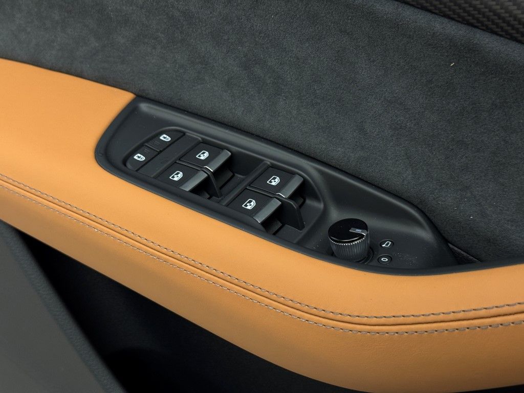 2025 Audi RS Q8 Base - Photo 51