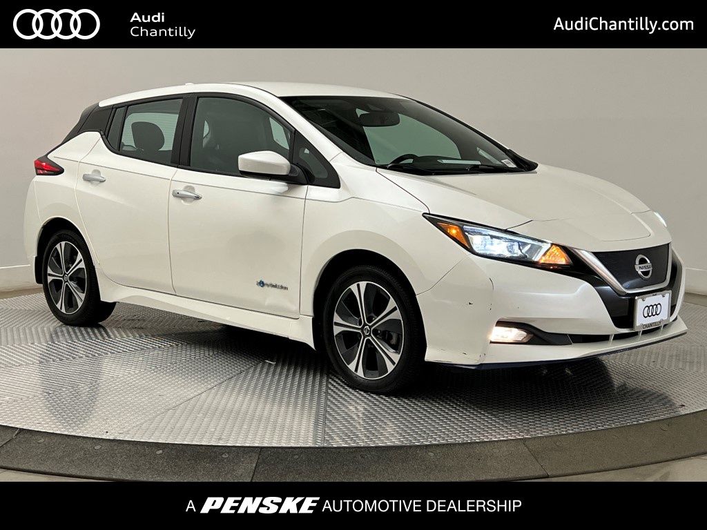 2019 Nissan Leaf SV Plus's photo