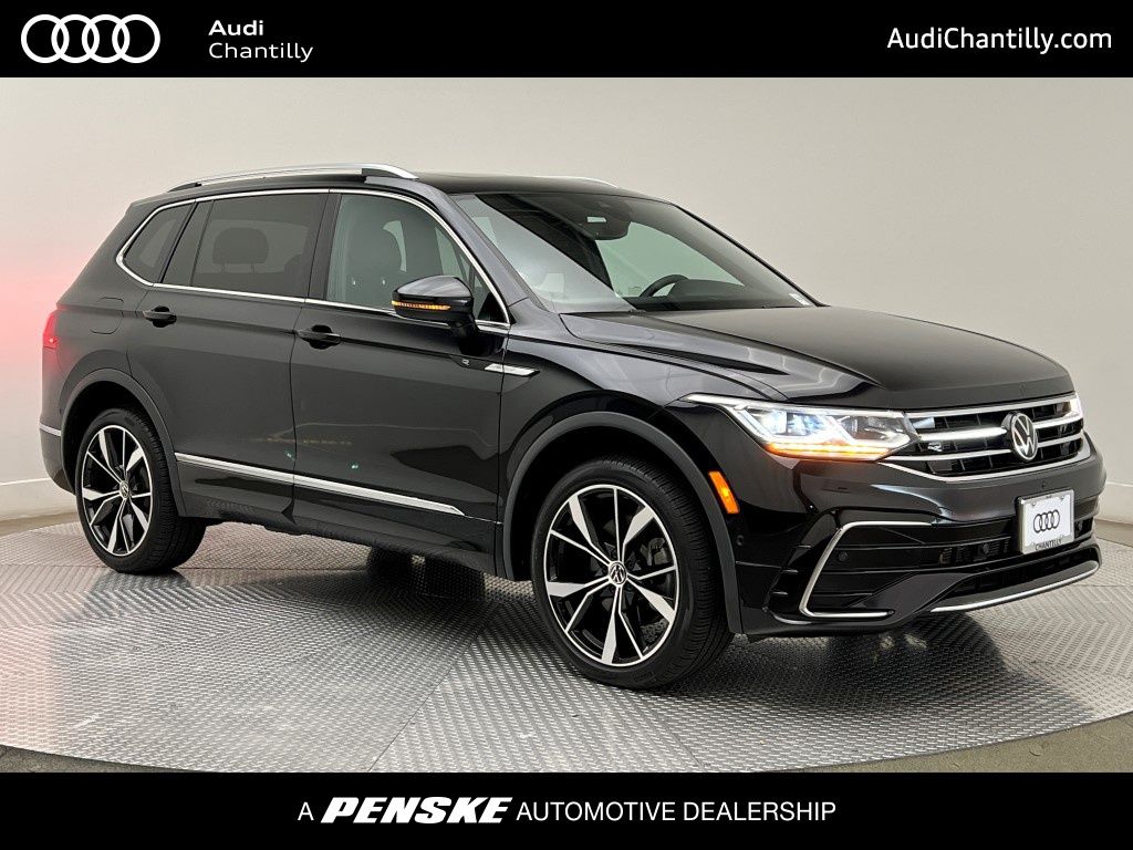 2023 Volkswagen Tiguan SEL R-LINE