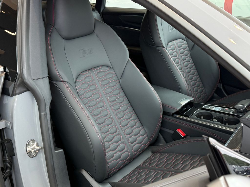 2026 Audi RS 7 Base - Photo 18
