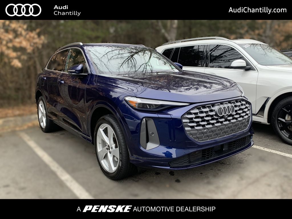 2025 Audi New Q5 Premium Plus's photo