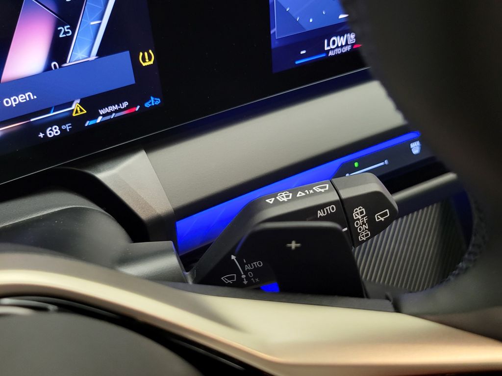 2025 BMW X3 30 - Photo 37