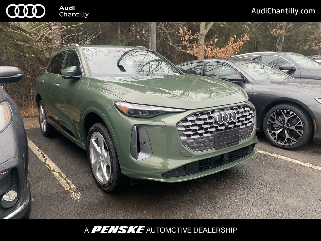 2025 Audi New Q5 Premium Plus's photo