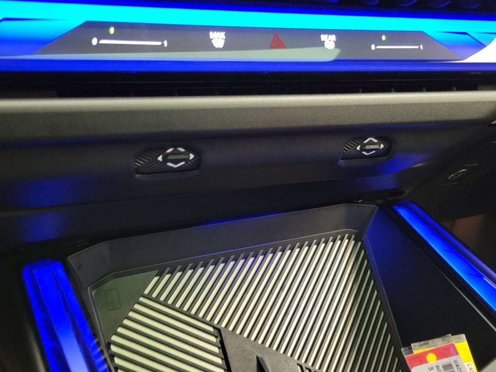 2025 BMW X3 30 - Photo 44