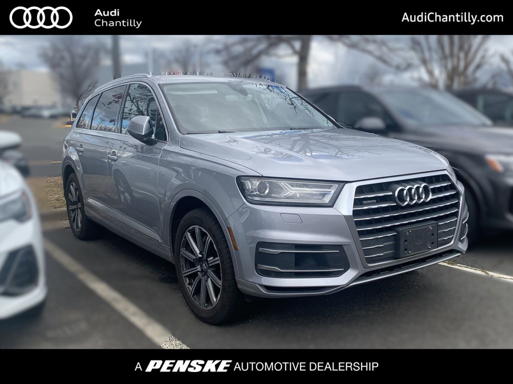 2017 Audi Q7 Premium Plus's photo