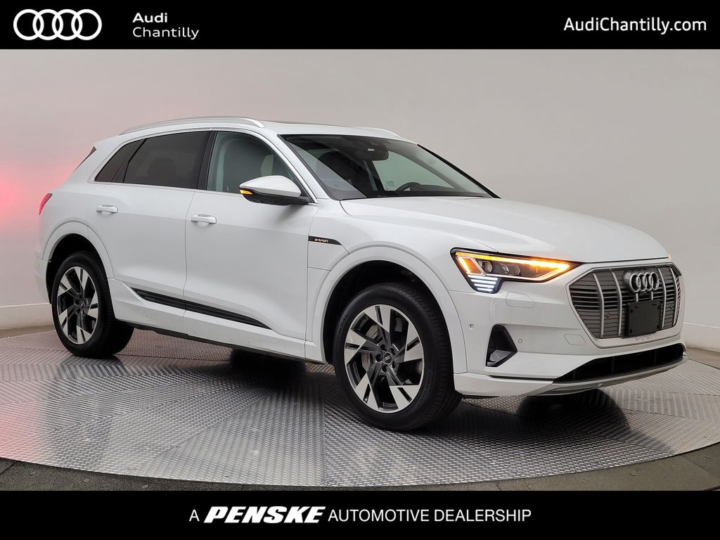 2023 Audi e-tron 95 kWh Premium Plus quattro's photo