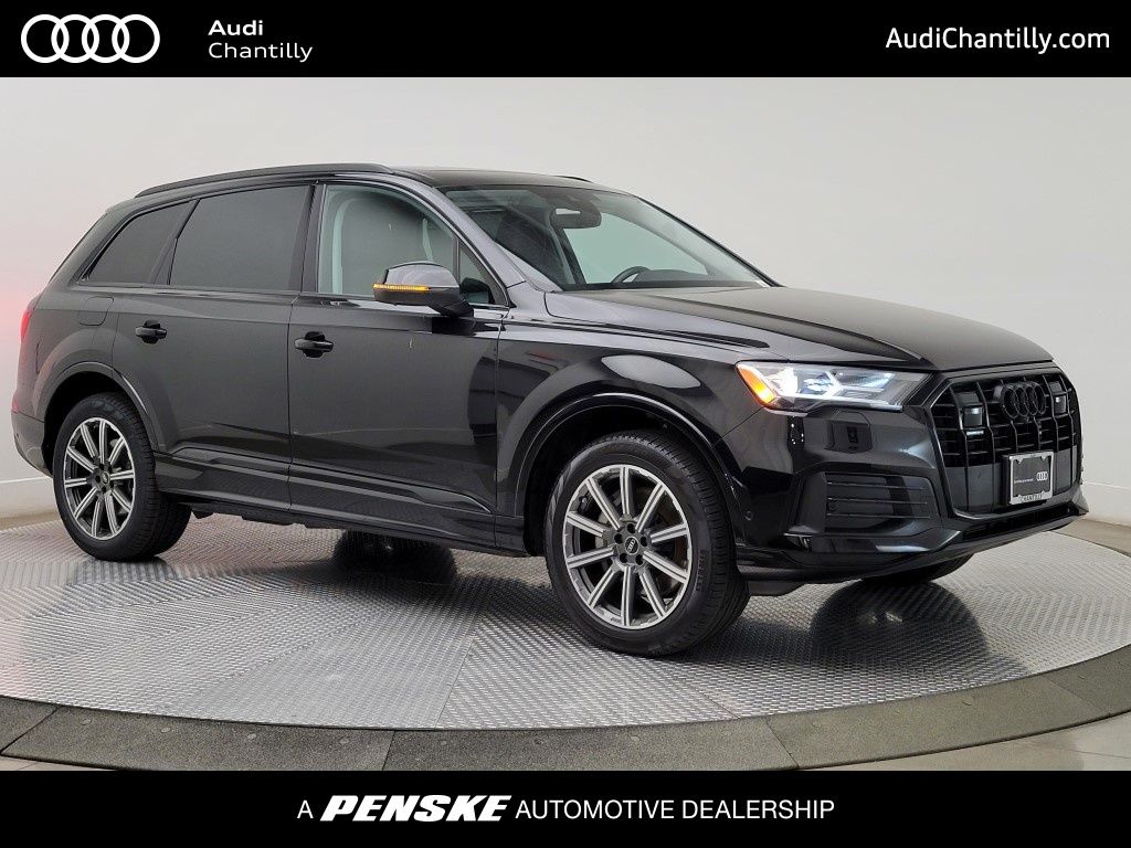 2023 Audi Q7 Premium Plus