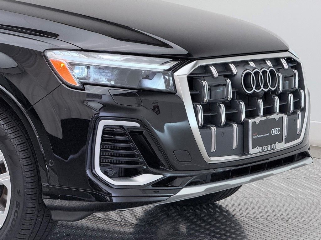 Certified 2025 Audi Q7 55 Premium SUV