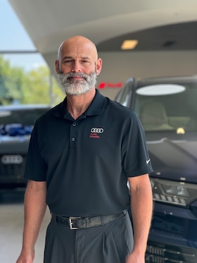 Staff member Craig Pennison from ID_f1bf2d65bb76
