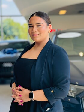 Staff member Grace Mendoza from ID_3e4885320ddf