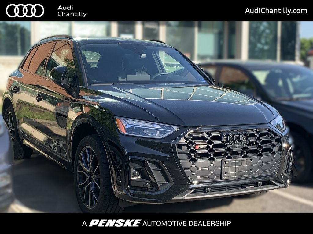 2024 Audi SQ5 Premium Plus's photo