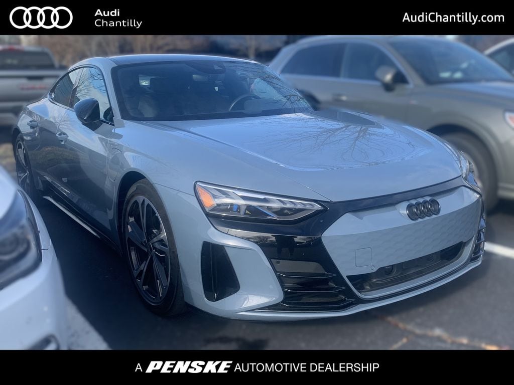 2023 Audi e-tron GT Premium Plus's photo
