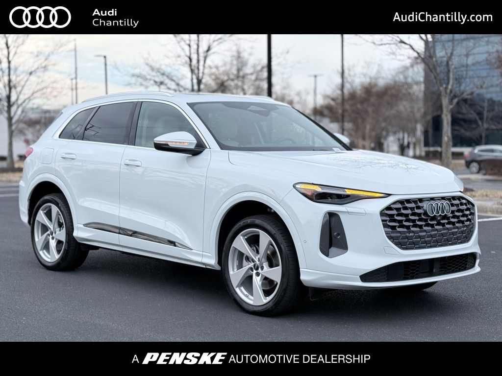 2025 Audi New Q5 Premium Plus's photo