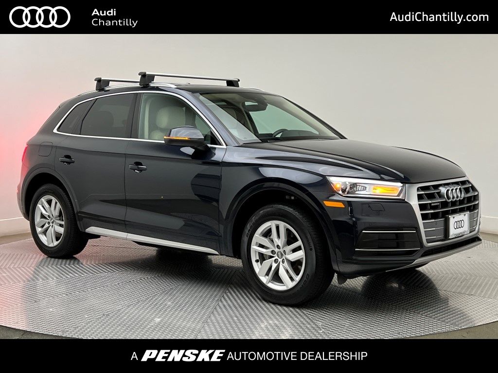 2020 Audi Q5 Premium's photo