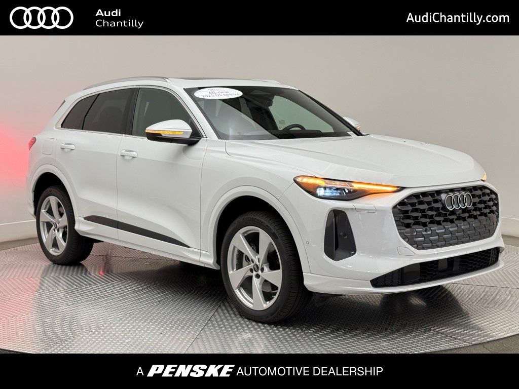 2025 Audi New Q5 Premium Plus's photo