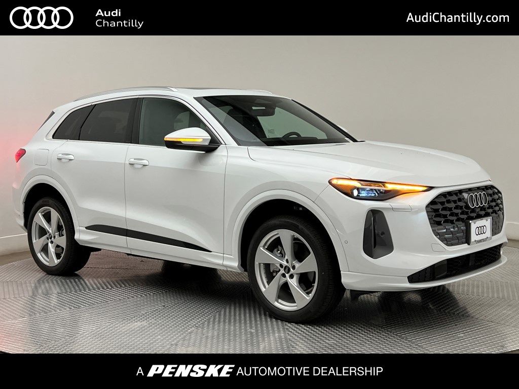 2025 Audi New Q5 Premium Plus's photo